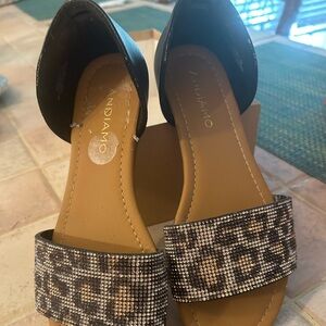 Andiamo woman sandals.